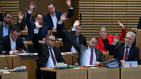 CDU-Abgeordnete während der Sitzung des Thüringer Landtags.