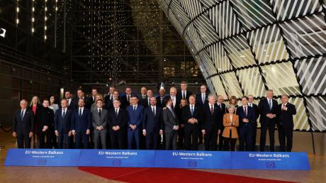 Das traditionelle Gruppenfoto der Staats- und Regierungschefs der Europäischen Union und der westlichen Balkanstaaten in Brüssel.