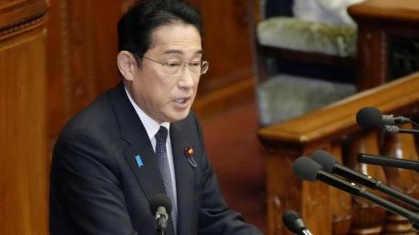 Ministerpräsident Fumio Kishida wird das Kabinett umbesetzen.