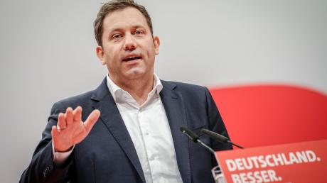 «Nur Familien mit sehr hohen Einkommen zu entlasten, halte ich für ungerecht», sagt SPD-Parteichef Lars Klingbeil.