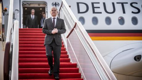 Bundeskanzler Olaf Scholz (SPD) verurteilte zu Beginn seiner Chinareise den Angriff auf Israel  "mit aller Schärfe".