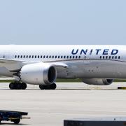 Eine Boeing 787 Dreamliner der Fluggesellschaft United Airlines hat kürzlich über dem Allgäu Kerosin abgelassen.