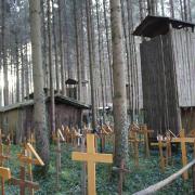 35 Jahre lang lebte der Eremit von Baumgärtle in einem Wald. Dort baute er zahlreiche Hütten, Kapellen und Türme.