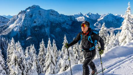 Die bloße Fokussierung auf Schnelligkeit und Rekorde beim Bergsport kritisiert der Schwangauer Bergführer und Unternehmensberater Pit Rohwedder.