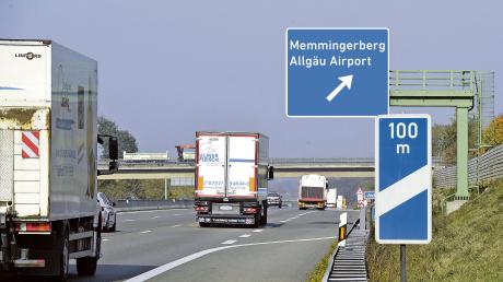 Bekommt der Flughafen Memmingen eine eigene Autobahn-Abfahrt?