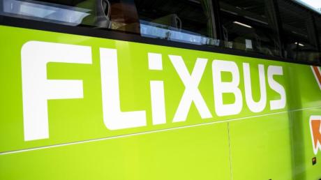 Flixbus hat alle Fahrten zwischen den Feiertagen abgesagt: Während des Lockdowns von 17. Dezember bis 11. Januar können Kunden damit nicht verreisen.