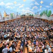 Der Himmel der Bayern: Das Oktoberfest hat viele spannende Fakten und Zahlen zu bieten.