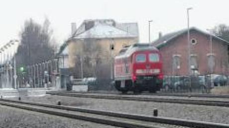 Von Schwabmünchen fahren weniger Züge Richtung Augsburg. 