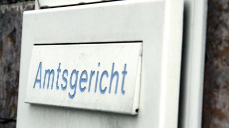 Ein 20-Jähriger Schwarzfahrer wurde jetzt vor dem Schwabmünchner Amtsgericht verurteilt.