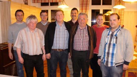 Der neue Vorstand der CSU-Ortsgruppe Gennach: (von links) Josef Hagg, Anton Hämmerle, Gastredner Konrad Dobler, Karl Lang, Dieter Bruche, Max Fischer, Martin Fischer und Markus Ruf.  