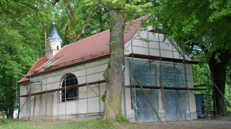 Nach zweijähriger Bauzeit geht die Generalsanierung der Herrgottsruh-Kapelle bei Mickhausen zu Ende. Am 14. Juli ist die Wiedereinweihung.  

