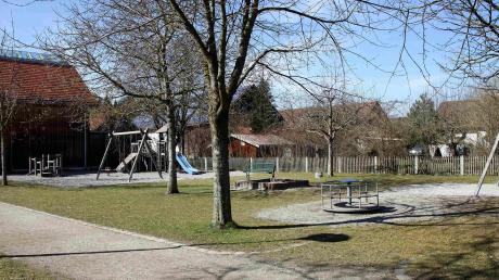 Die Obermeitingen Kinder können sich bald über neue Spielgeräte auf dem Spielplatz am Feststadel freuen, dafür sind im Haushaltsplan der Gemeinde in diesem Jahr 70 000 Euro eingeplant. 