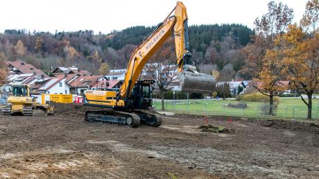 Für Gemeinden wird es immer schwieriger, neues Bauland auszuweisen. In Walkertshofen haben die Gemeinderäte nun über ein Förderprogramm zur Innenentwicklung gesprochen. 