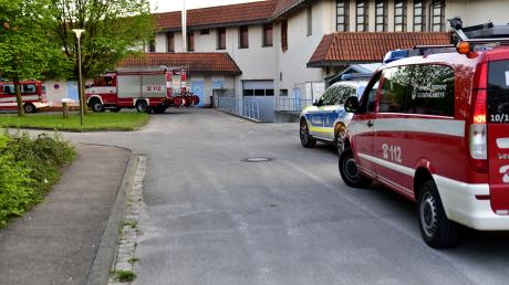 Nur kurz im Einsatz waren Feuerwehr und Polizei zu Beginn des Syrens-Festivals in Königsbrunn. Schnell war klar: falscher Alarm.
