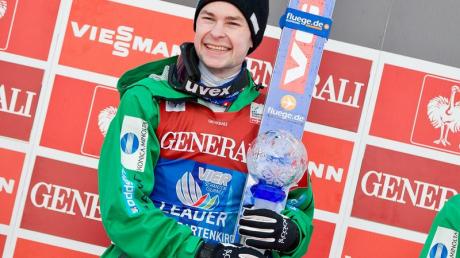 Vierschanzentournee 2013: Der Norweger Anders Jacobsen freut sich über seinen Sieg in Garmisch-Partenkirchen.