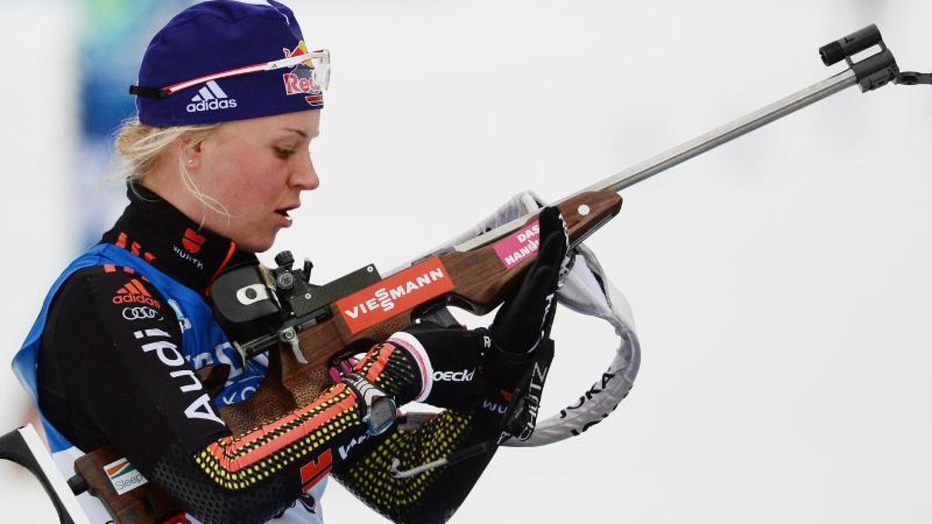 Biathlon Warum Miriam Gössner Extra Beim Waffenmeister Halt Macht