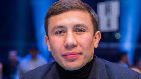 Der Kasache Gennadi Golowkin hat seinen ersten Profikampf verloren.