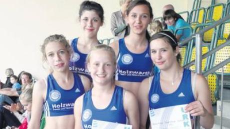 Die Auerbacher A-Schülerinnen wurden sehr gute Sechste unter 14 Mannschaften beim Leichtathletik-Bayerncup: (von links) Louise Schuber, Maria Rieger, Johanna Klimek, Hannah Schöllhorn und Jana Wiedemann. 
