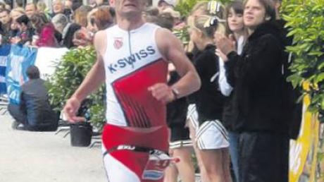Alexander Neumann war beim Triathlon in Erding.   