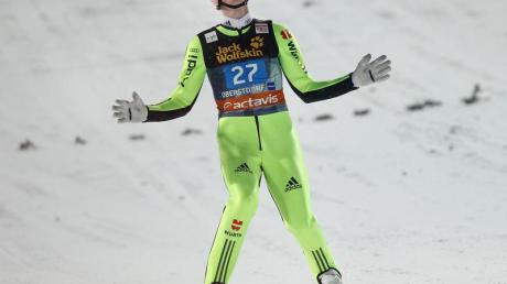 Severin Freund wurde in Oberstdorf als bester Deutscher Vierter. Foto: Daniel Karmann dpa