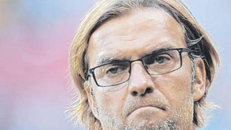 Dortmunds Trainer Klopp warnt seine Mannschaft vor Überheblichkeit.
