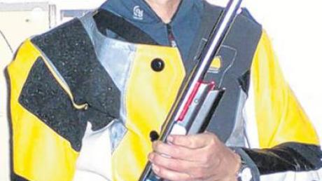 Sebastian Konrad war mit dem Auflage-Luftgewehr beim vierten Seniorentreffen der beste Einzelschütze.  