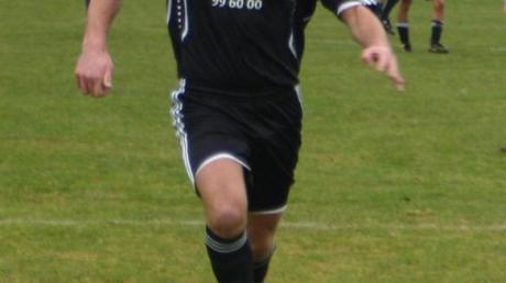Der zuletzt beim TSV Mindelheim aktive Joachim Schuster kehrt zur neuen Saison zum Fußball-Kreisligisten SV Schwabegg zurück.  

