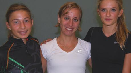 Lisa Basener (links) und Alica Schmidt (rechts) lagen mit Olympia-Teilnehmerin Corinna Harrer (Mitte) sofort auf einer Wellenlänge. 
