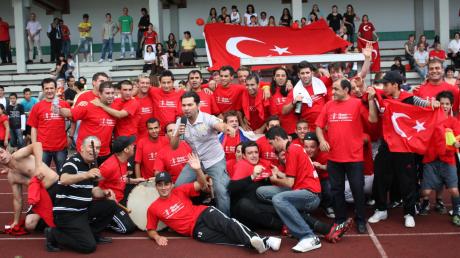 Der bislang größte Erfolg in der zehnjährigen Vereinsgeschichte von Türkiyemspor Mindelheim: 2009 wurde die erste Mannschaft unter Trainer Tarik Yurtseven Meister der A-Klasse und stieg in die Kreisklasse auf. 