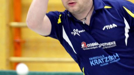 Matthias Jörg ist derzeit in Bestform. Der Dillinger Tischtennisspieler gewann klar und steuerte so seinen Teil zum TVD-Sieg bei.   

