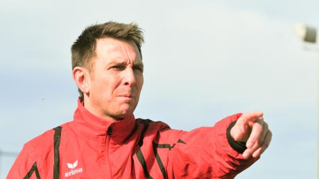 Hat zurzeit keinen leichten Job beim FC Affing, Trainer Marco Küntzel.