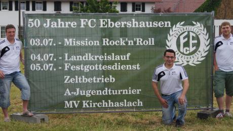 Der aktuelle Vorstand des FC Ebershausen freut sich schon jetzt auf die kommenden Festtage. 	