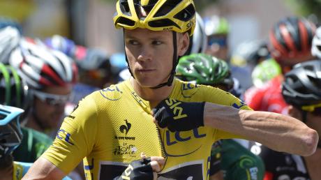 Christopher Froome geht im Gelben Trikot in Bourg-de-Péage auf die 16. Etappe der Tour de France.