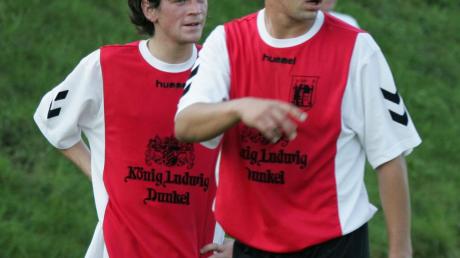 Ende August 2005 gab es das letzte Pflichtspiel zwischen beiden Teams: Für die TSG liefen unter anderem Stefan Selig (rechts) und Peter Jakob auf.  	