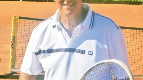 Der heute 72-jährige Siegfried Merkt ist seit 60 Jahren im Tennisclub Landsberg Mitglied – so lange wie kein anderer. 	