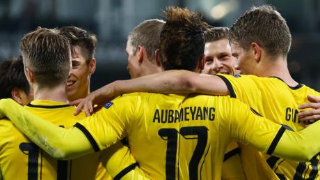 In der Europa League konnte Dortmund zuletzt jubeln. Heute will das Augsburg unbedingt verhindern. 