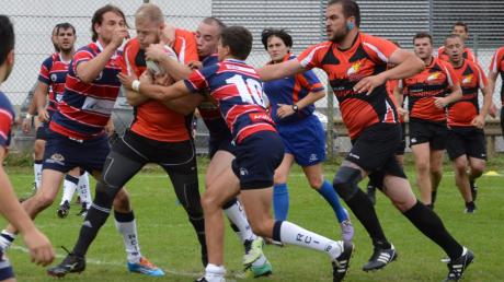 Noch einmal mit vollem Körpereinsatz und Kampfgeist wollen die Rugbyspieler des RC Meteors Nördlingen im letzten Spiel des Jahres 2015 zu Werke gehen.  	