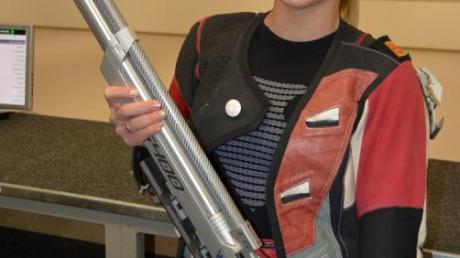 Verena Schröttle wurde mit einer sensationellen Serie Schwäbische Meisterin mit dem Luftgewehr.  	