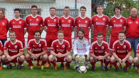 So sieht die Meistermannschaft des FC Kleinaitingen aus. Ziemlich genau dieses Team wird kommende Saison auch in der Kreisliga spielen. 