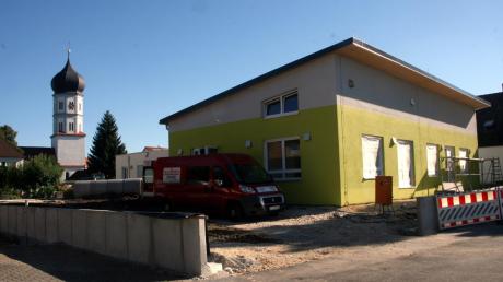 Am 25. September soll der neue Kindergarten in Ziertheim eingeweiht werden. Die Arbeiten liegen im Zeitplan.  	