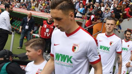 Mit dem FC Augsburg hat Dominik Kohr den Klassenerhalt in der Bundesliga geschafft. Künftig spielt er für Ligakonkurrent Bayer Leverkusen. 