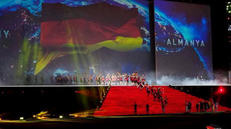 Eine „gigantische“ Eröffnungsfeier erlebten Robert Hofmann und die anderen Athleten der Deaflympics in Samsun. 