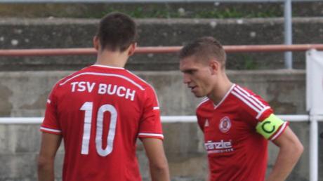 Die Bucher (hier Markus Bolkart/links und Dominik Amann) wollen morgen Nachmittag endlich einmal den TSV Bad Boll bezwingen. 	