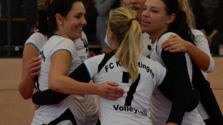 Viel mehr  als in der vergangenen Saison zu lachen haben die Volleyballerinnen des FC Kleinaitingen in dieser. Jetzt hoffen sie auf einen Sieg in Ingolstadt.  	
