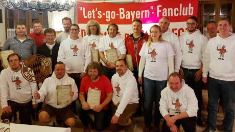 Seit 25 Jahren gibt es den Fanclub „Let’s-go-Bayern“ in Dornstadt. Beim Jubiläumsfest wurden auch langjährige Mitglieder geehrt.  	