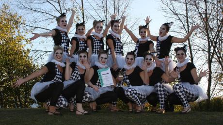 Ein zweiter Platz und damit auch die Qualifikation für die Deutsche Meisterschaft des „Dance2U“-Wettbewerbs sprang für die Gruppe „Reflection“ heraus. 