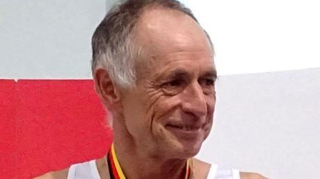 Er brachte Gold und Silber von den Deutschen Meisterschaften mit: Walter Rentsch (LC Aichach). 	 