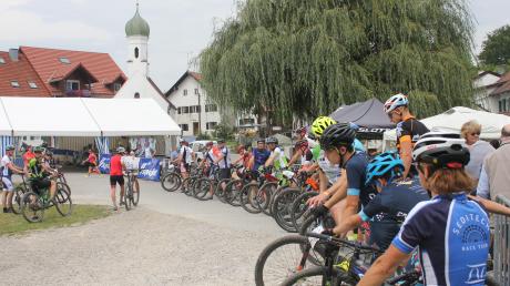 Am Dorfplatz in Wengen erfolgt bereits zum siebten Mal der Startschuss zur Mountainbike-Europameisterschaft. 