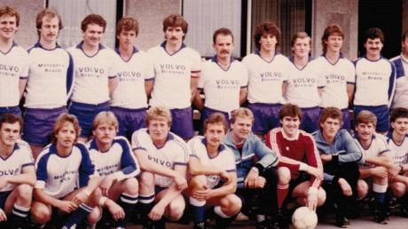 Mit dieser Mannschaft schaffte der SV Holzheim 1987 den Aufstieg in die Bezirksliga.