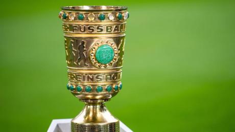 DFB-Pokal-Finale: Alle Infos rund um Termin, Übertragung live im Free-TV und Stream und einen Live-Ticker gibt es hier.